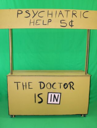 Picture of Psychiatrist Desk